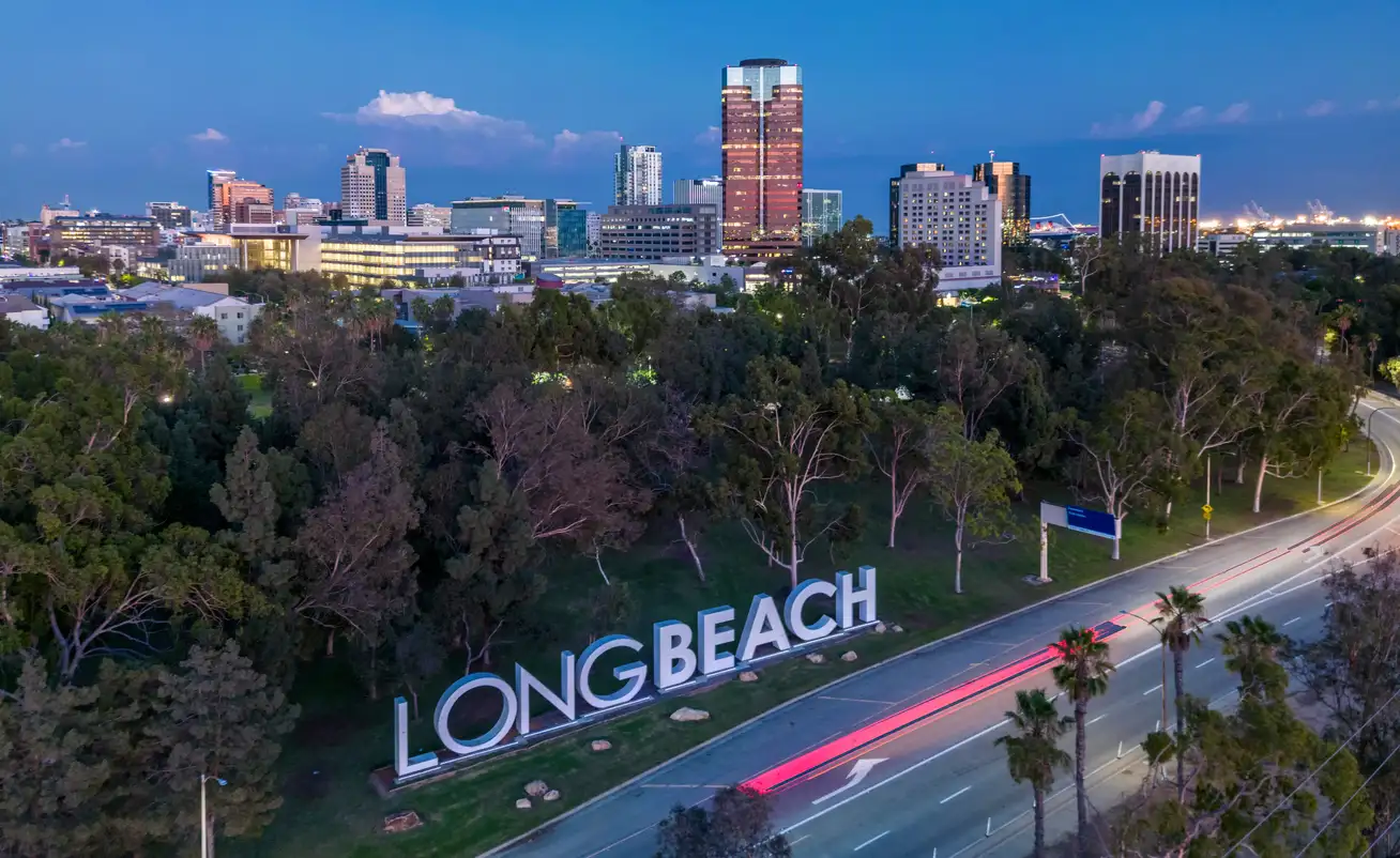 When Do You Need a Real Estate Attorney in Long Beach?